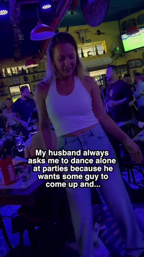 Faby Monteiro (@faby.mommy)’s videos with Livin' My Best Life - Dylan Scott