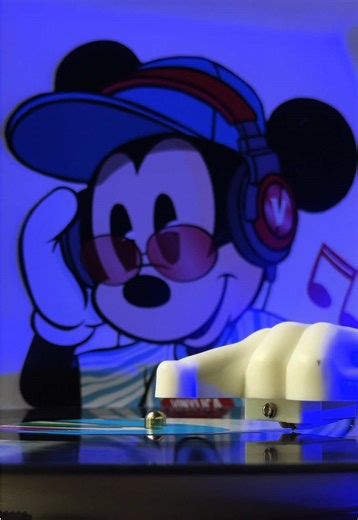 This setup shouldn’t exist — and that’s exactly why it works. Explore the catalog via the link in bio and subscribe for updates before the next drop hits. #vinylsetup #kanyevinyl #aestheticgear #musicculture #tiktokvinyl