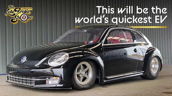 This VW Beetle Drag Racing EV Has 6,500 HP From Four Motors