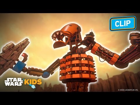 R2-D2, C-3PO & Chewbacca Under a HUGE Attack! 😱 | LEGO Star Wars | ‪@StarWarsKids‬