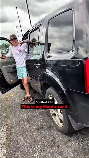 Reckless Spoiled Driver Exposed On Dashcam