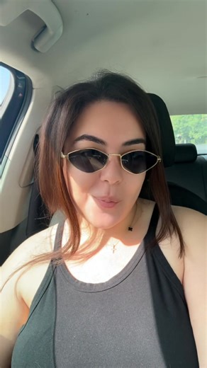 Vampire nails 💅🏻 @Madame manicure #vampire #nails