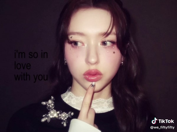 [📹] FIFTY FILM my pretty little baby #FIFTYFIFTY #피프티피프티 #CHANELLEMOON #문샤넬 #FIFTY_FILM