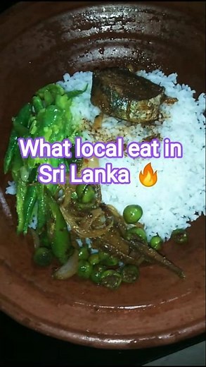 🇱🇰 Authentic Sri Lankan Rice & Curry | Spicy Fish Curry, Beans Curry & Thibbatu Fry | Oshi Kitchen