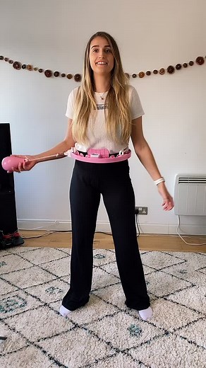 Looptyloop ✌🏼 #vintagedv #fyp #smarthoop #smarthulahoop #weightloss #weightlossjourney #weightedhulahoop #weightedhoop #fyp