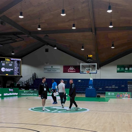 Think you can drain a basketball from half court for some 💰? At half-time of every game this weekend, will be be offering two fans the chance to make the ‘Golden Shot’ thanks to Utility Trust ⚡️ #LeagueFinals24 | #IrishBasketball | Basketball Ireland