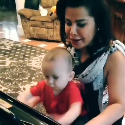 Just a fan⭐️ on Instagram: "Yaxshi buvijon😘❤️ • Yulduz Usmonova • • • • • • #yulduzusmonova #arxiv #primadonna #musik #piano"