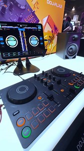 77K views · 1.2K reactions | ️ The DDJ-FLX2 is beginner-friendly! You can connect it to your phone or tablet and use it with DJ apps that have music streaming service integrations, so you don’t even need a computer or your own music library to get started.  Visit the link for more info on the DDJ-FLX2: https://bit.ly/4jvjcRY | AlphaTheta Pioneer DJ USA | Facebook