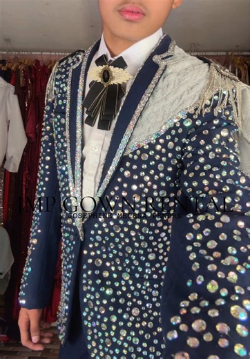 Tuxedo Set Rentals for Royal-Themed Events