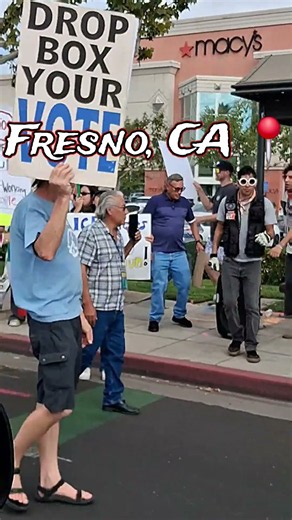 #Fresno Residents Protest ICE Raids! 🚫 ice NOT WELCOME in FRESNO 🇺🇸🇲🇽 #Ice #Out #Protest #California