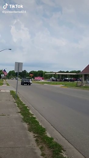 #squarebodychevy #squarebody #roundeyek30