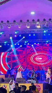 Geeta Ben Rabari on Instagram: "LIVE IN ZANKAAR NAVRATRI DAY -5"