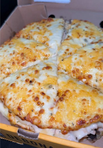 Debonairs Pizza: A Must-Try for Foodies in Durban