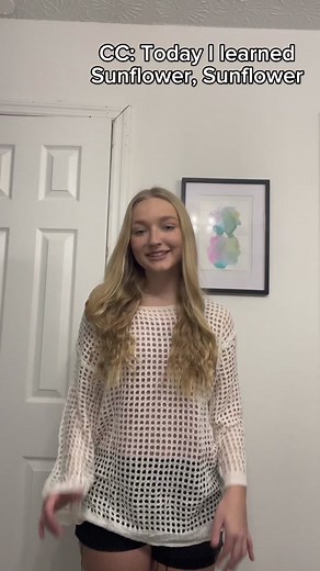 Sunflower in ASL (Not a Teacher) 🌻 My first sunflower video was my first video to go viral! #americansignlanguage #signlanguage #asl #sunflower #sunflowers #viral