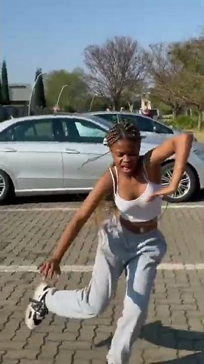 amapiano adiwele dance challenge#adiwele #amapiano #savibes #dancers