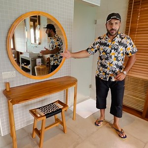 264K views · 13K reactions | Come along as we explore the most luxurious overwater villas in the Maldives! It's like a dreamy paradise on the water. ️ #MaldivesLuxury #OverwaterVillas | Tahir Khan | Facebook