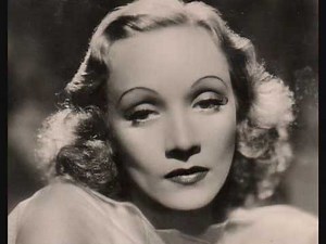 MARLENE DIETRICH. "LA VIE EN ROSE". avec Bing Crosby et Joe Venuti. 1952