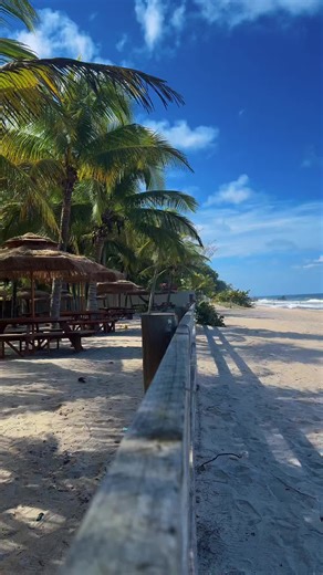 Descubre Playa Escondida en Tela, Atlantida