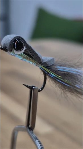foam slider minnow fly pattern #shorts #flytying #flyfishing