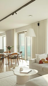 Penthouse with iconic views in Antwerp | For Sale 🏡 2 Bedrooms | 2 Bathrooms | Living area ± 138 m² | West-facing terrace Rising above the city on the 23rd floor of the Doktoren Residence, this penthouse offers a striking perspective over the Eilandje district and the marina. Floor-to-ceiling windows flood the open-plan living and dining areas with natural light, while the west-facing terrace becomes a front-row seat to unforgettable sunsets over the harbour. 🌿 Highlights: • Master suite with 