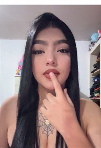 Gina Ruiz Makeup Tutorial: Steps to Avocado Eye Contour