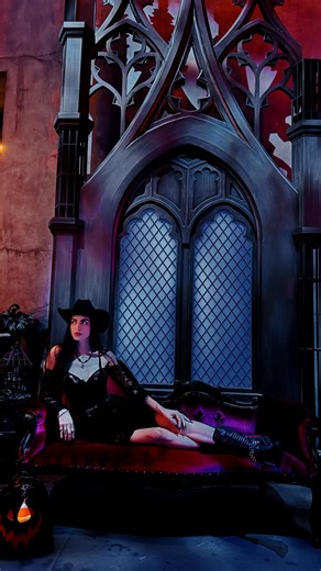 1.1K views · 186 reactions | Eternal Spooky Season at @horrorunleashedvegas  You’ll be surrounded by horror like never before! There’s haunted houses, killer themed areas w/ live entertainment, themed drinks, eats & treats, collectible merch and more! It’s a horror lovers scream and it’s open now Fiends, visit if you dare!!! #hosted | Vamp | Facebook