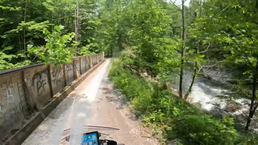 🏍️ Today’s ride took us off-road on the stunning gravel road of Citico Creek in the Cherokee National Forest! 🌲✨ The scenic river road offered breathtaking views and an exhilarating adventure that every motorcycle enthusiast dreams of. Whether you’re a seasoned rider or just starting out, this route is a must-try for anyone looking to embrace the thrill of the ride! Join us at Deal's Gap Motorcycle Resort for more unforgettable experiences! #DealsGap #CiticoCreek #MotorcycleAdventure #RidingCo