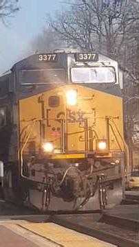 CSX 3377 and 721 leads CSX M415-26 through Ashland #csx #rf&p #train #recorderoftrains #railroad