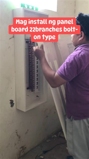 Mag install ng panel board 22branches bolt-on type #electricalwokrs #electrician #electricaljobs #electricianlife #electrical #reelsvideo #fyp #fb | Elizalde J. Cinco