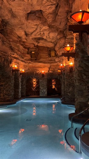 Here’s to 25 remarkable years building our legacy of truly excellent service and deeply rejuvenating experiences in our world-renowned Spa. As we celebrate these wonderful years, we can’t help but excitedly anticipate the next 25 years and all the opportunities to welcome new and familiar faces for a truly unforgettable Spa Day. #spa #anniversary #groveparkinn #spaday #25years #25thanniversary #excellence #excellentservice #attheomni #ashevillespa #mountains #blueridgemountains #bucketlistspa #s