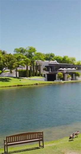 Discover the Beauty of Stellenbosch Wine Country! 🍇 Just had an unforgettable day exploring the famous Stellenbosch wine farms, and one highlight was Webersburg Wine Estate. Nestled in the heart of the Cape Winelands, Webersburg offers more than just award-winning wines – from wine tastings and cellar tours to relaxing picnics with breathtaking vineyard views, it’s a true paradise for wine lovers and nature enthusiasts alike. Whether you’re a connoisseur or just looking for a scenic escape, Web