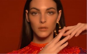 【Vittoria Ceretti】脱女士新季广告开张 高级雪纺春夏广告Alberta Ferretti S/S 2020 Campaign