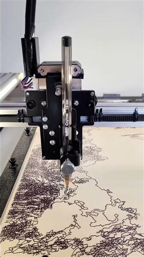 When Robots Draw Masterpieces @lb.allix