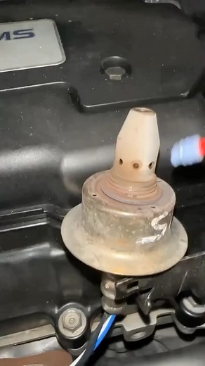 Poor fuel economy – Dirty O2 sensors will fail to detect how much air is in the engine, which causes them to send wrong or no information to the ECU. Because the ECU doesn’t know how much oxygen is in the engine, it may keep sending more fuel whether it’s needed or not. #carlifestyle #carphotography #automotive #reels #coolingsystem #pimpmyride #rally #race #motor. #fyp #fypシ #cars #carporn #cargram #carinstagram #carelectronics #carelectronics #vehicle #vehicledesign #lagoscarsales #lagosnigeri