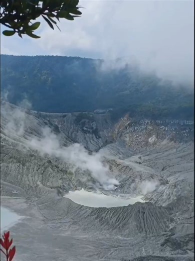 Liburan Ke Gunung Api Tangkuban Perahu #lembang #cikolebandung #ciateur #kawah #laguviral