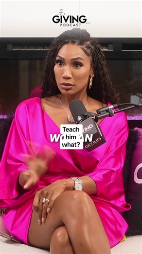 How to teach a man respect…? Firstly… GIVE It! Also, this is all according to a woman… Most women are comparing men to women, not comparing men to men… So, when I say, “aren’t doing it correctly“, I’m speaking to correctly in regards to a woman Y’all let me know what it’s giving in the comments 👉🏽 #itsgivingpodcast #itsgiving #dating101 #roleplay #datingscenario