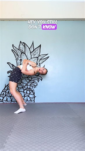 Backbend Fall EASY🔥😱 #howto #backbend #gymnast #flexibility #easytips
