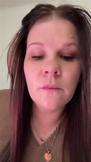 Rouge à lèvre hydra