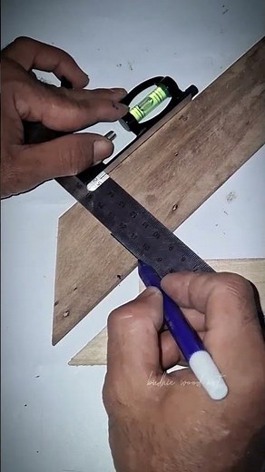 How to Cut a Perfect Birdsmouth Joint for Beginners #shortsvideos