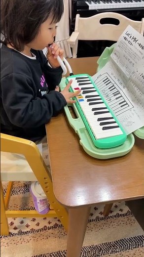 4歳児 Ｍちゃんの鍵盤ハーモニカ きらきらぼし