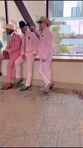 708K views · 28K reactions | stepping into a AKA South Central Region event with the Silver Fox Squad like! + @akasorority1908 勺 力#silverfoxsquad #silverfox #impact #inspire #businessmen #photooftheday #entrepreneur #aka1908 #aka #sorority #fyp ..@irvinrandle @titusunlimited @therealwinstonwarrior @darryle_jones @adkins.stephen @j_michaels_lIc @push1515 @the_officialtj_ @officialkendallgill | Push | Facebook