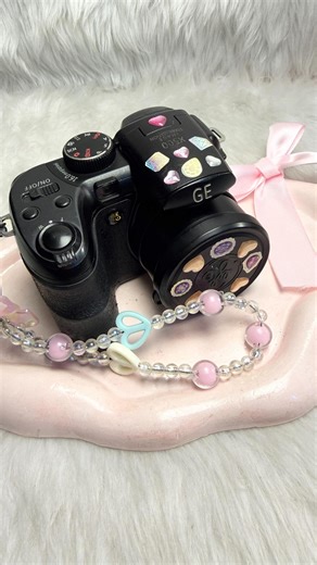 Stay Creative Studio on Instagram: "FEBRUARY 11 DIGI SALE 💖 (LOWEST PRICE EVER - BEST DEAL EVER) WAG NYO NG PALAGPASIN ANG MGA DISCOUNTED DIGICAMS!!! ANG GAGANDA NILA!!! ** FREE MEMORY CARD (value at 500) ** FREE BATTERY AND CHARGER SET (value at 1000) LOTS OF FREEBIES / INCLUSIONS!!! GE X500 MINI DSLR BRIDGE CAMERA MEGA SALE PRICE:1.8K ONLY Regular Price: 9.5K no flash 100% WORKING, COMPLETE AND READY TO USE! 💖💖💖 PROMO SALE DURATION: FEB 11 8:30PM - 10:30PM ONLY, NO EXTENSION, NO REPEAT. GR