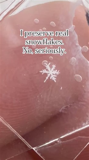 When snowflakes collide in clouds they sometimes merge then separate again carrying tiny echoes of one another. It is like the sky’s version of friendship. #snowflakes #resinart #nature #handmadewithlove #tinyart | Danielle Oliver