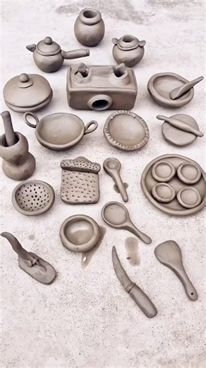 Mini Mud Kitchen Set – So Satisfying