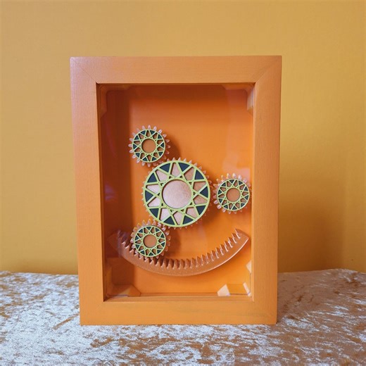 Sonne Als Kinetische Kunst Als Led-bild Zum Hinstellen Als Geschenkartikel Oder Wohnungsaccessoires in Lieblingsfarben Goldgelb Und Gold - Etsy