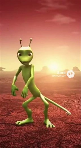 Funny alien dance to the music. Lunch break special!
