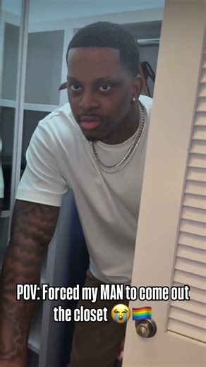 LITTLE DANCE AT THE END 😭😭😭🏳️‍🌈 #funny #comedyvideos #explore #shorts #fyp