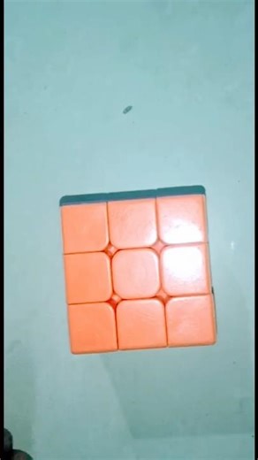 how to solve the 3 by 3 Rubik's cube [simple]...#shorts