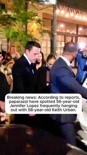 Celeb🐦 on Instagram: "Jennifer Lopez spotted and glowing 🤍 Follow for more celebrity news"