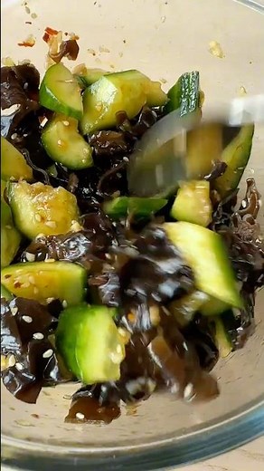 Wood ear mushroom & cucumber salad